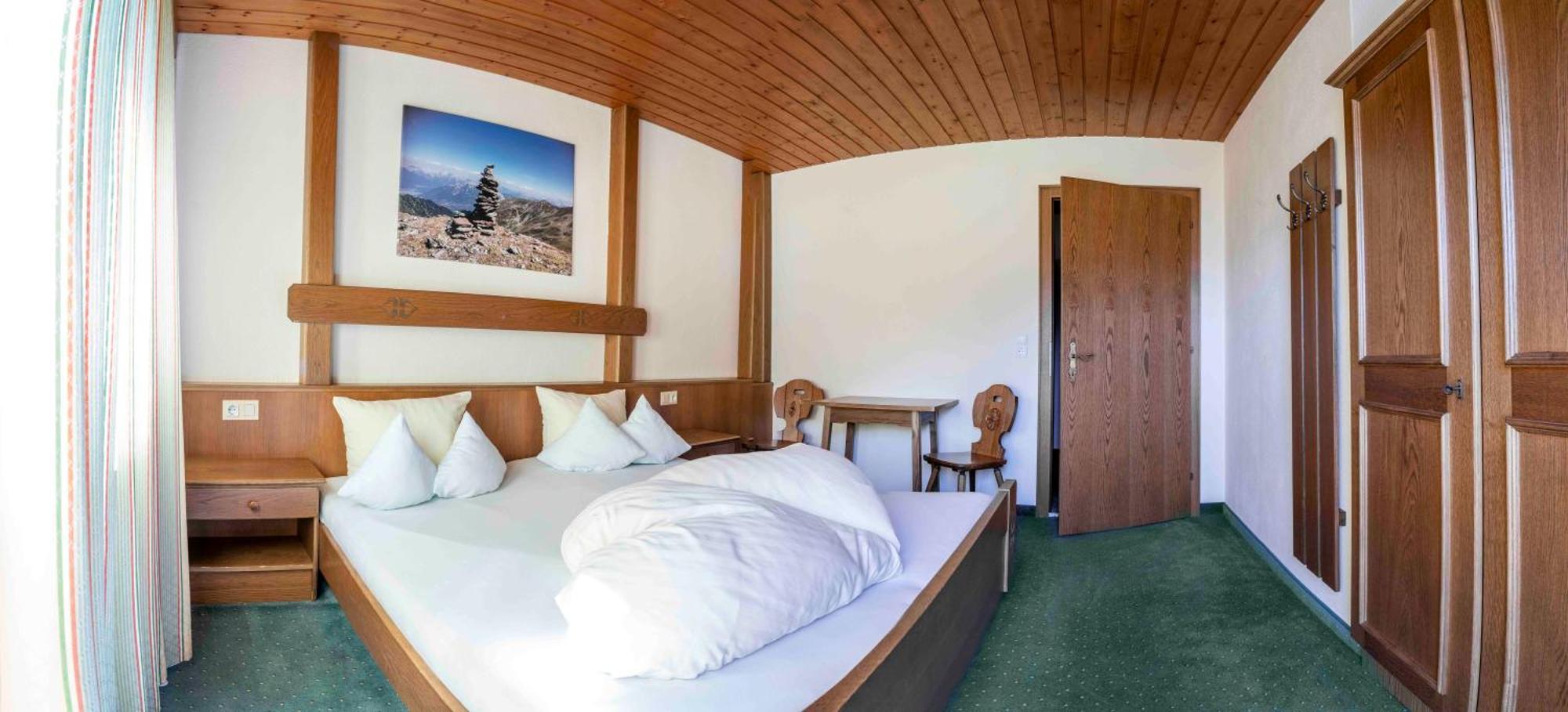 Ferienwohnungen Monja Und Dietmar Thoeni Arzl im Pitztal Esterno foto